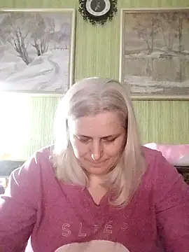 NyushaLollipop online show from 8, 3, 2026