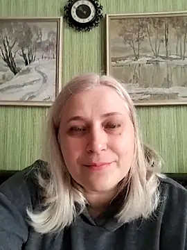 NyushaLollipop online show from 13, 2, 2026