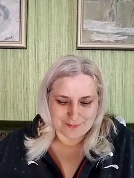 NyushaLollipop online show from 30, 4, 2026
