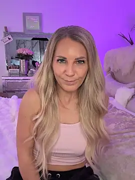 JulieSol online show from 8, 2, 2026