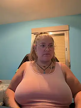Snapshot of _maracr19_ chatting on 26, 6, 2026 maracr19 online show from 26, 6, 2026