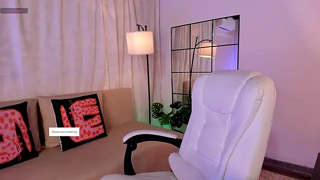 Snapshot of liaamoon_ chatting on 26, 3, 2026 liaamoon online show from 26, 3, 2026