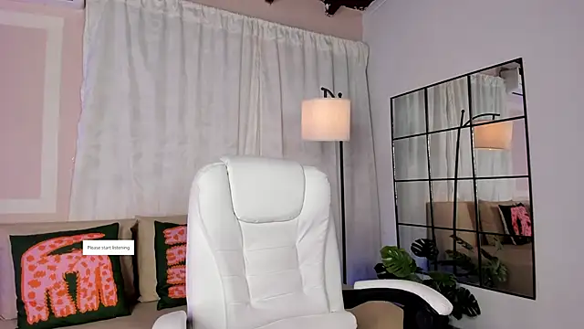 liaamoon  online show from 19, 5, 2026