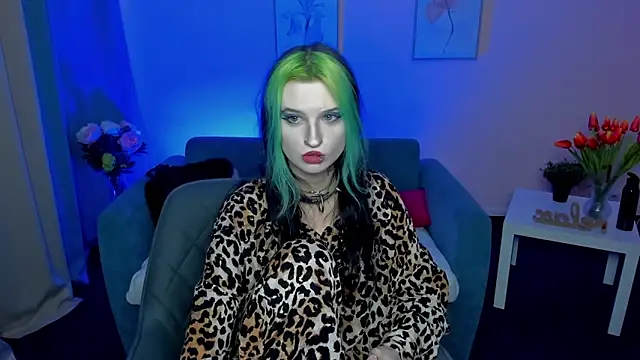 Snapshot of ToxicKittyy chatting on 15, 1, 2026 ToxicKittyy online show from 15, 1, 2026