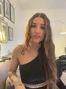 Snapshot of NovaLushhh chatting on 5, 2, 2026 NovaLushhh online show from 5, 2, 2026