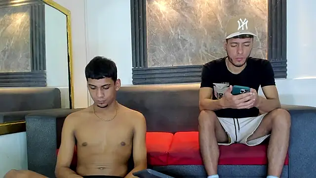 Snapshot of ALEX_KEITH26 chatting on 9, 4, 2026 ALEX KEITH26 online show from 9, 4, 2026