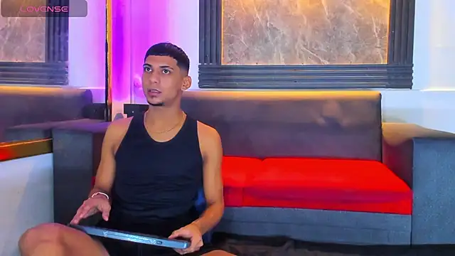 Snapshot of ALEX_KEITH26 chatting on 17, 4, 2026 ALEX KEITH26 online show from 17, 4, 2026