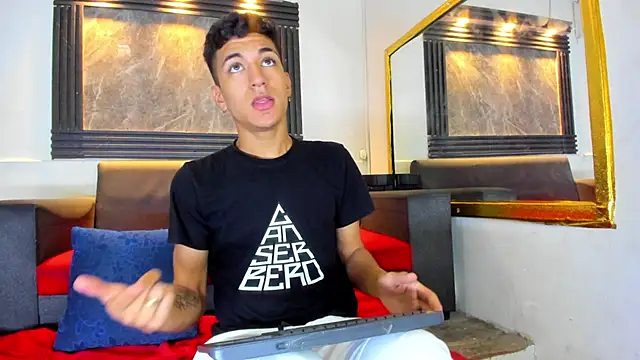 Snapshot of ALEX_KEITH26 chatting on 29, 3, 2026 ALEX KEITH26 online show from 29, 3, 2026