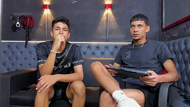 Snapshot of ALEX_KEITH26 chatting on 5, 4, 2026 ALEX KEITH26 online show from 5, 4, 2026