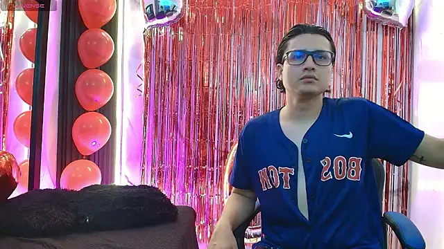 Danner Alaia online show from 13, 2, 2026