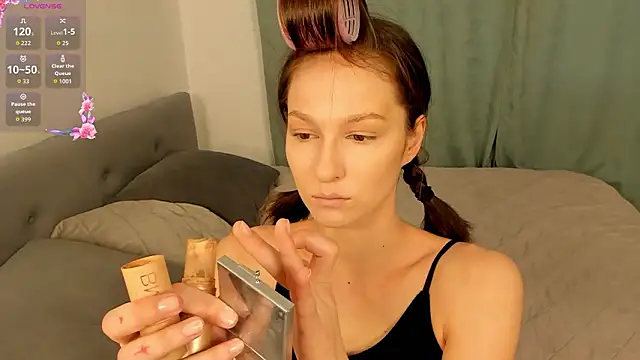 Snapshot of DeonnaHeney chatting on 28, 2, 2026 DeonnaHeney online show from 28, 2, 2026