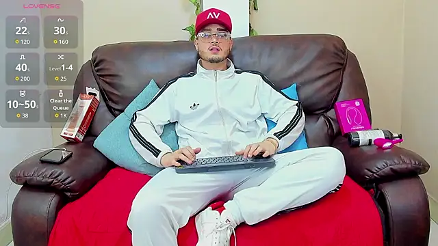 Salvattore Muller online show from 9, 3, 2026