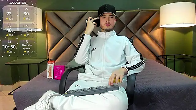 Snapshot of Salvattore_Muller chatting on 22, 2, 2026 Salvattore Muller online show from 22, 2, 2026