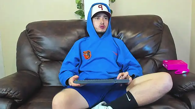 Snapshot of Salvattore_Muller chatting on 20, 2, 2026 Salvattore Muller online show from 20, 2, 2026