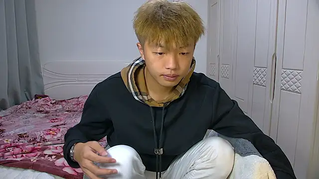 Chocolates-001 online show from 6, 2, 2026