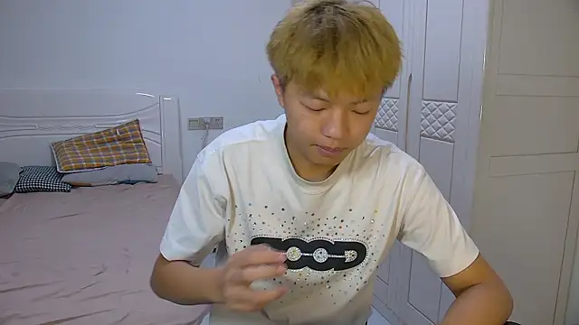 Chocolates-001 online show from 13, 3, 2026