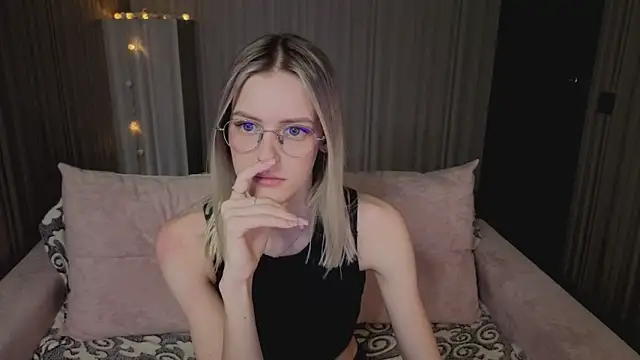 kittie like18 online show from 6, 3, 2026