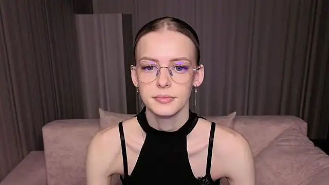 kittie like18 online show from 29, 4, 2026