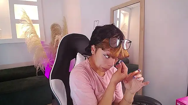 melodyy as online show from 17, 3, 2026