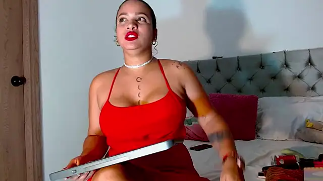 Snapshot of celeneortii chatting on 14, 6, 2026 celeneortii online show from 14, 6, 2026
