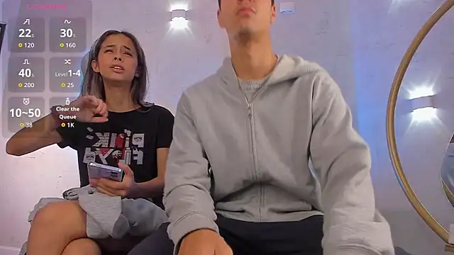 Snapshot of bastian_and_samantha chatting on 4, 2, 2026 bastian and samantha online show from 4, 2, 2026