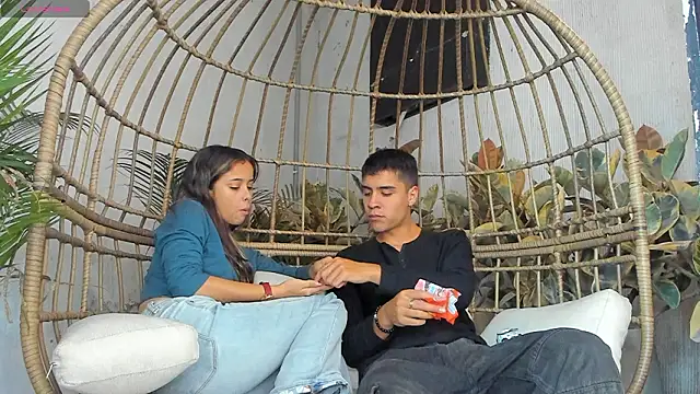 Snapshot of bastian_and_samantha chatting on 15, 2, 2026 bastian and samantha online show from 15, 2, 2026