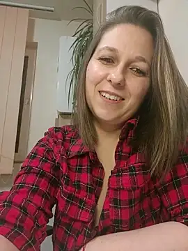 AdaJoy online show from 15, 2, 2026