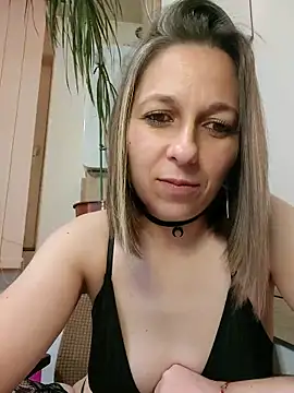 AdaJoy online show from 2, 5, 2026