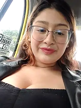 TatiJx Pink online show from 13, 2, 2026