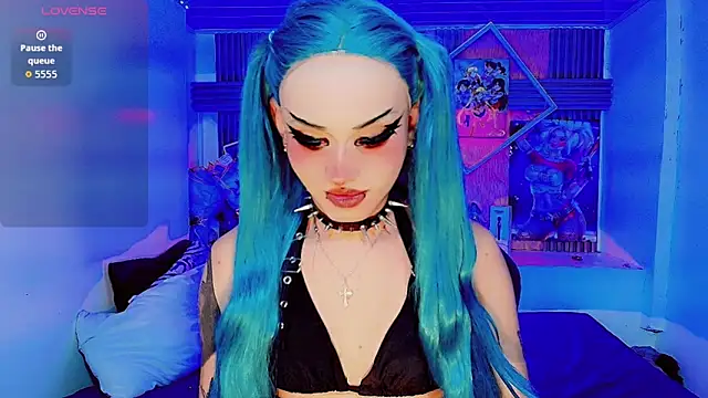 Lisa sparkleee online show from 13, 5, 2026