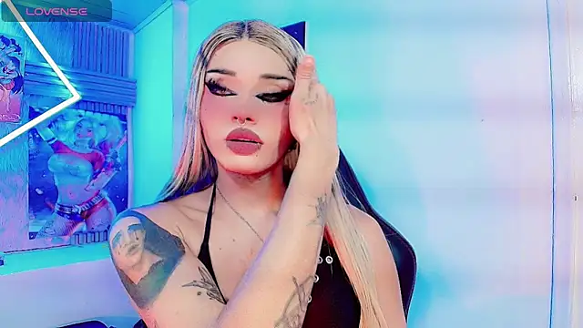 Lisa sparkleee online show from 11, 4, 2026