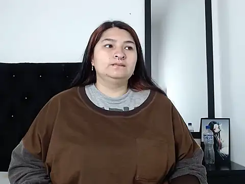 LauraHorny69 online show from 14, 1, 2026