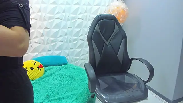 sweet angeel 01 online show from 15, 1, 2026