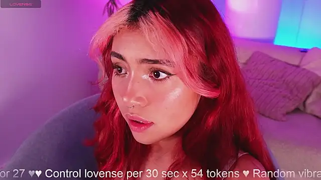 Dakota velvet  online show from 26, 2, 2026