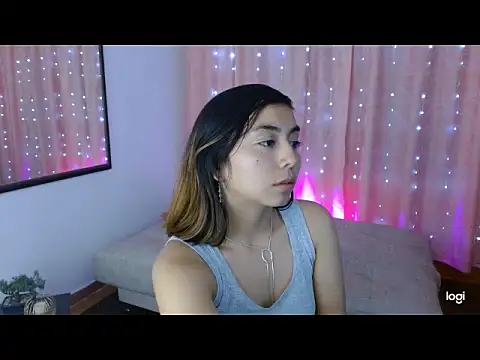 Angel127664 online show from 13, 1, 2026