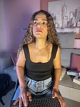 AngelPinkk  online show from 18, 3, 2026