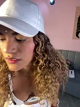 AngelPinkk  online show from 25, 3, 2026