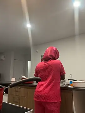 icelyne 2001 online show from 6, 3, 2026