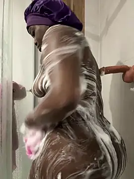 icelyne 2001 online show from 11, 4, 2026