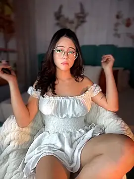 TeaseDollXXX online show from 3, 4, 2026