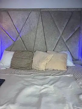 TeaseDollXXX online show from 25, 3, 2026