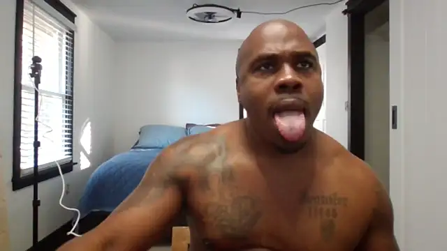 TheCrushExperience online show from 5, 3, 2026