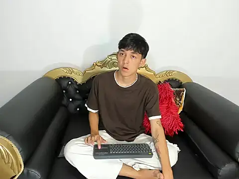 jisus catt online show from 4, 2, 2026