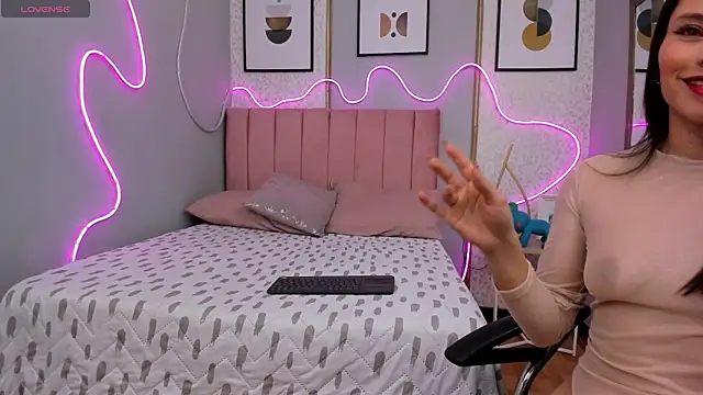 SAMMYLEWISMD online show from 12, 2, 2026