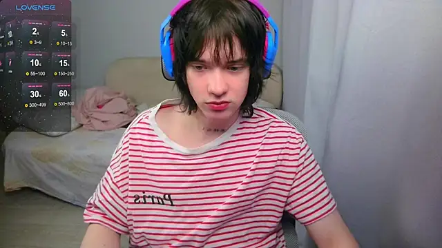 LeonBoykisser online show from 12, 5, 2026