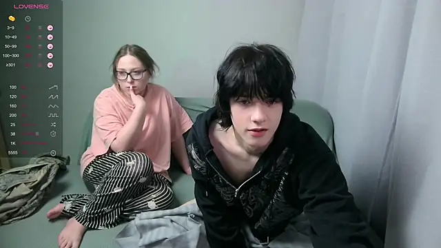 Snapshot of LeonBoykisser chatting on 21, 2, 2026 LeonBoykisser online show from 21, 2, 2026