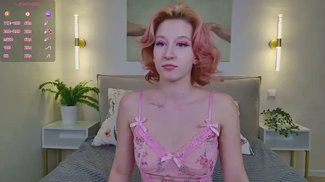 Snapshot of Hey_Lolly_ chatting on 7, 2, 2026 Hey Lolly online show from 7, 2, 2026