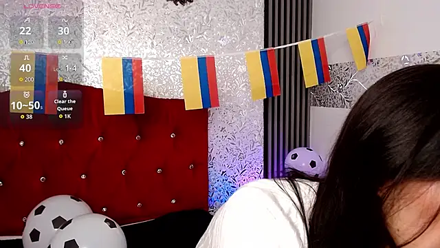 Snapshot of MiaVelasquez01 chatting on 4, 6, 2026 MiaVelasquez01 online show from 4, 6, 2026
