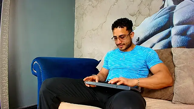 Snapshot of Vans_Ross chatting on 22, 6, 2026 Vans Ross online show from 22, 6, 2026