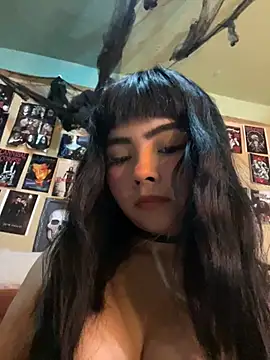 pinkybombon online show from 30, 5, 2026